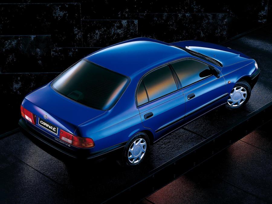  Toyota Carina E 1992 года  (фото 4 из 4)